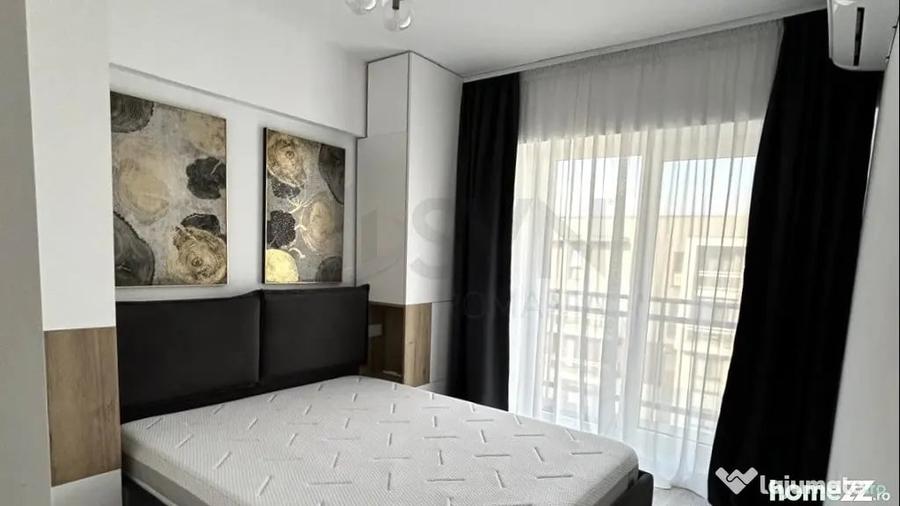 Apartament cu 3 camere decomandat în Barbu Văcărescu