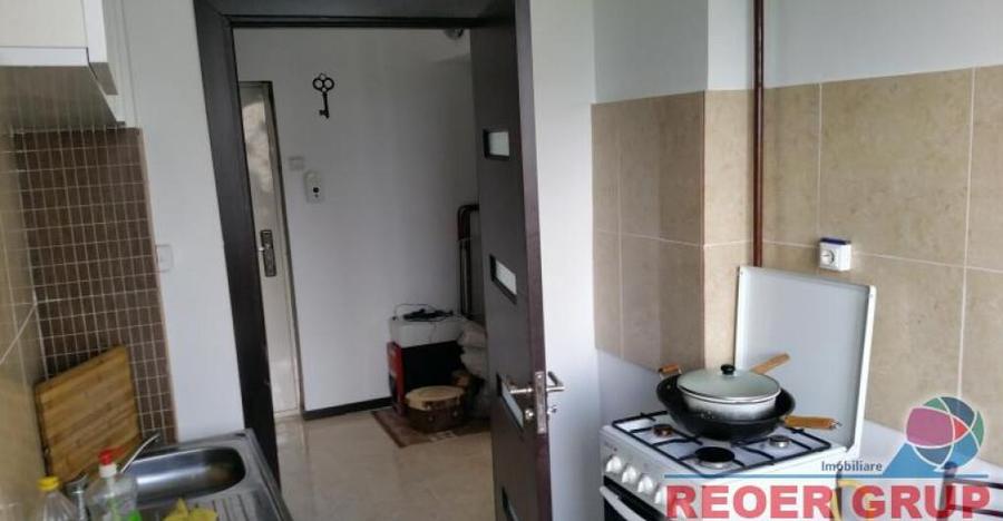 Republicii 3 cam 1A, etaj 6/10 renovat 400 euro/luna - 14