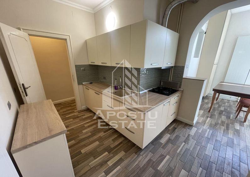 Apartament 180 mp, 4 camere, 2 bai, Zona Medicina - 13