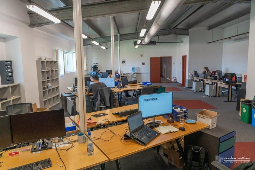 Spatiu comercial la strada - 14