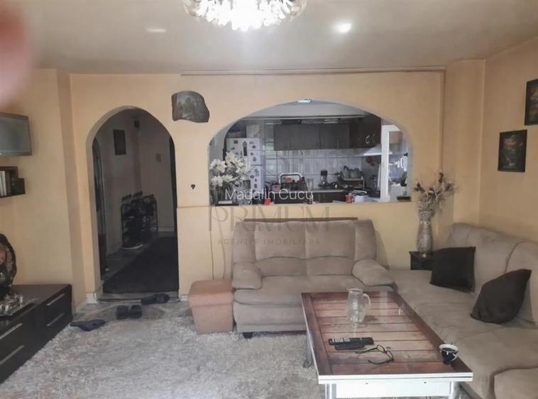 GIROCULUI - 3 CAM - 2 BAI - 2 BALCOANE - AC - PARTER - ZONA EXCELENTA