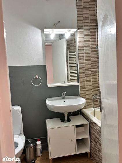 Campina - central - garsoniera mobilata - 250 Euro/Luna - 9