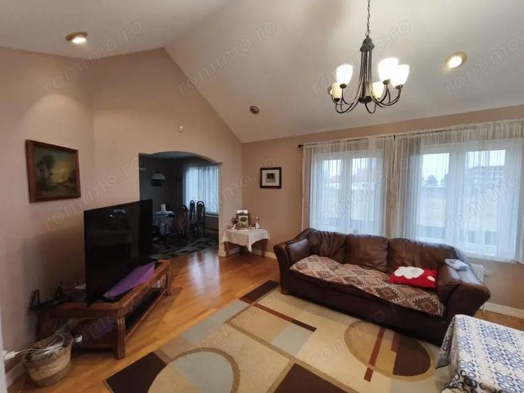 Casa in stil american, 150mp, 3000mp teren, Radauti - 4