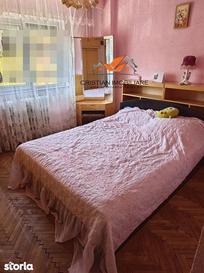 Apartament 2 camere decomandat, etaj 2, Cetate-Mercur ! - 5