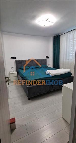 Apartament de vanzare cu 3 camere, zona Titan - 2