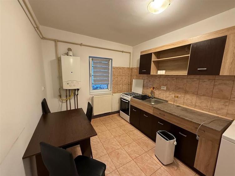 Apartament 2 Camere Decomandat Podu de Fier - 1