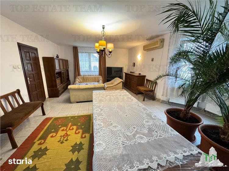Casă cu 7 camere cu Teren 2665 Mp în Odobești