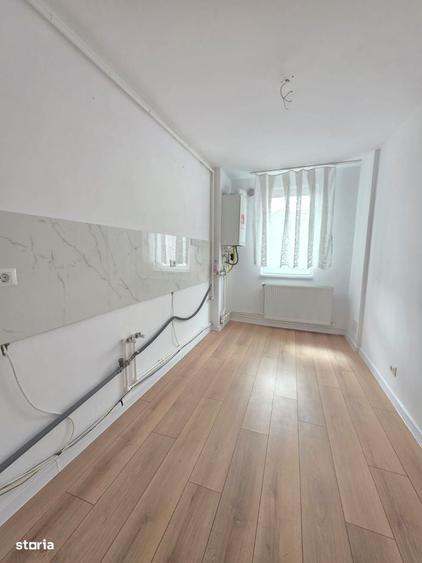 4 camere, decomandat, zona Favorit (Lidl) - 5