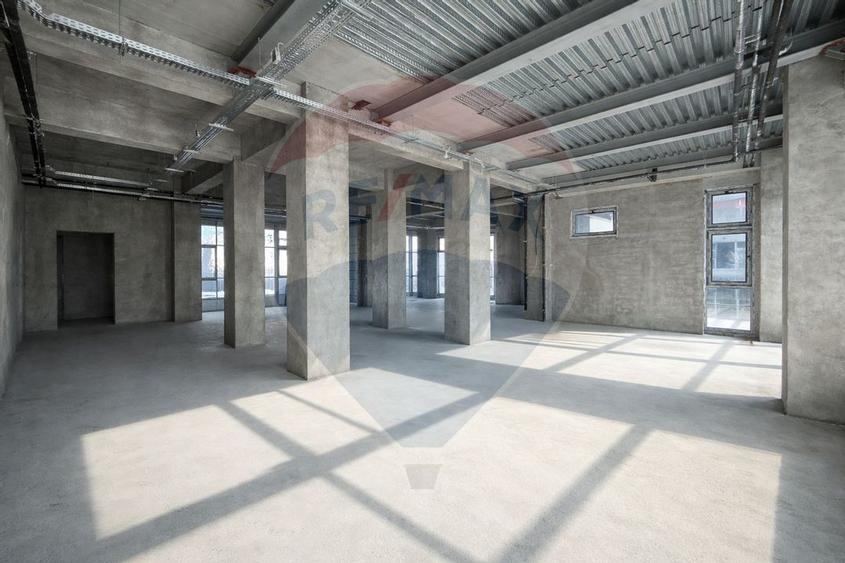 Spațiu comercial de închiriat în zona Boema Constanta 950mp - 6