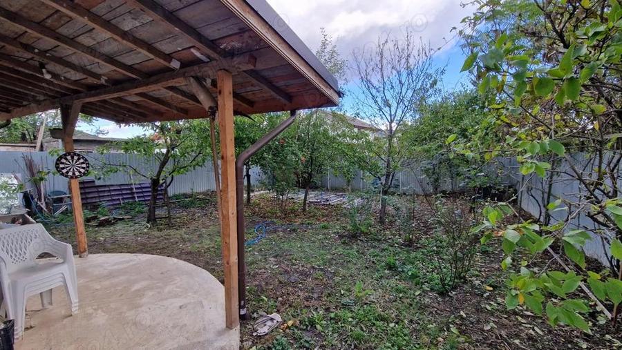 Inchiriez casa 4 camere Bacu - 6