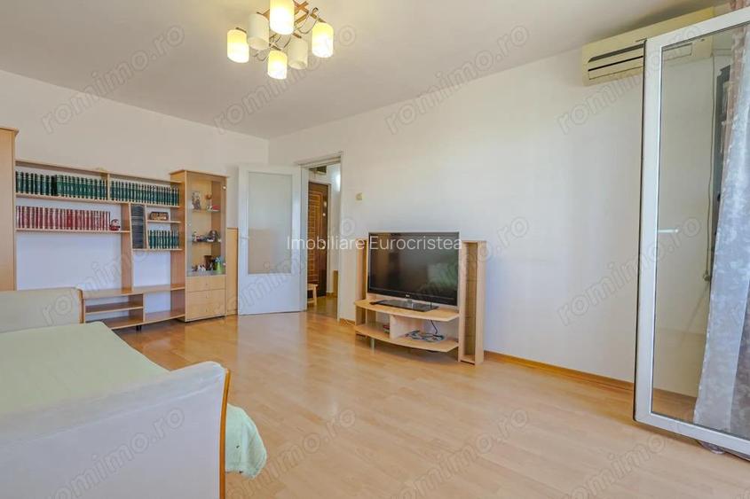 Apartament 2 camere de vanzare in Mangalia la doar 500m de Portul Turistic Apartament 2 camere de vanzare in Mangalia la doar 500m de Portul Turistic