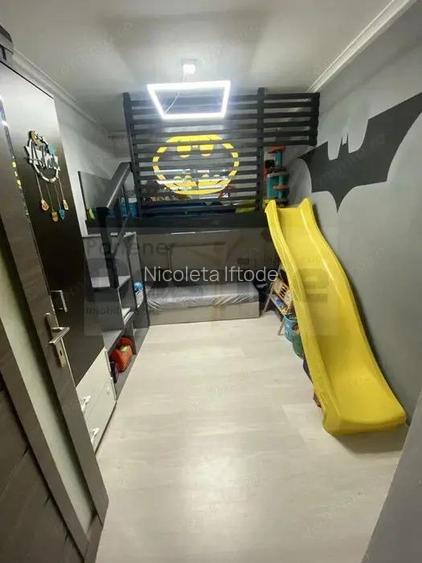 Apartament 3 camere-Semidecomandat-fara risc-Podu Ros