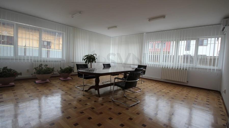 REV2000687 Vila pretabila birouri zona 1 Mai - 2