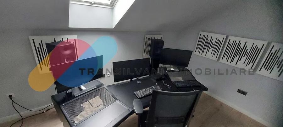 Spatiu birouri 250 mp, mansarda – zona accesibila, Str. Traian Vuia - 7