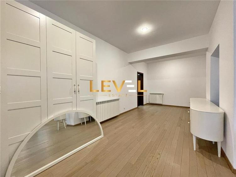 [VIDEO] Duplex 4 camere cu 400 MP Utili Totali - 162 MP Terasa - Office / Rezide - 20