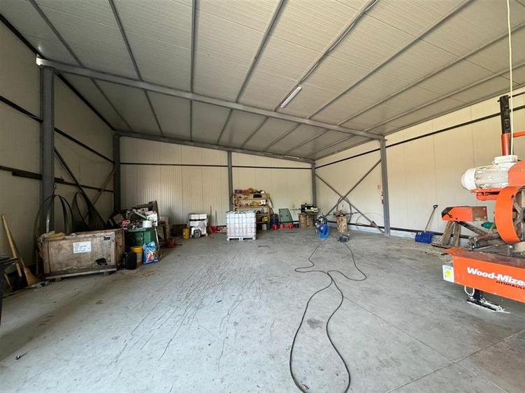 Hala industriala 275mp si teren 3185mp de vanzare in Garoafa - 5