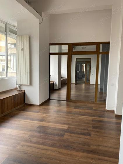 Spatiu comercial de inchiriat - 15