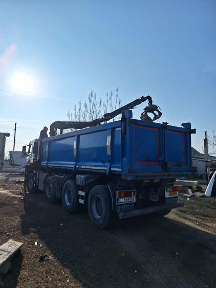 Vand sau inchiriez Volvo 84 cu macara - 4