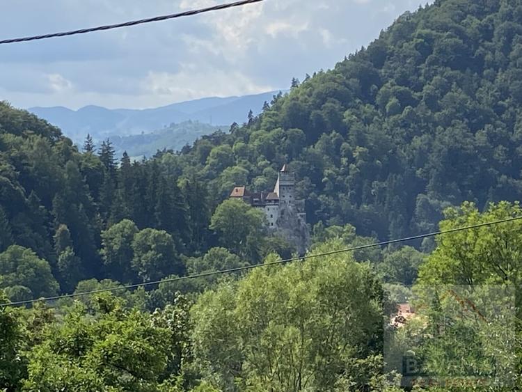 Teren intravilan de vanzare, cu vedere catre Castelul Bran - 2