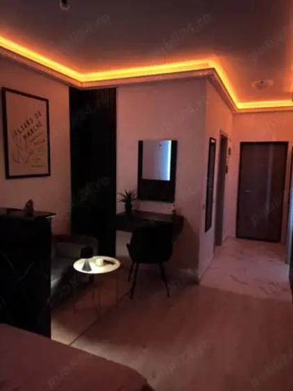 Modern Luxury Studio LED Ambient Design Premium - 3