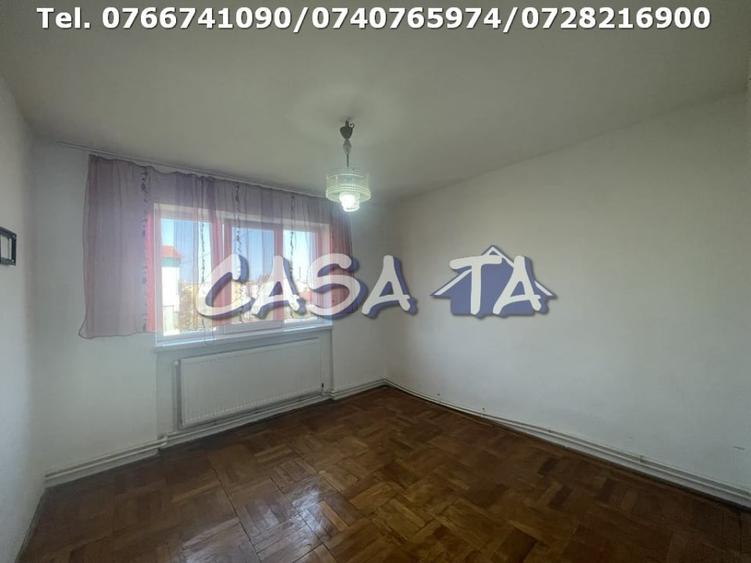 Apartament 3 Camere, Etaj 4, Strada Aleea Teilor - Zona 9 Mai - 5