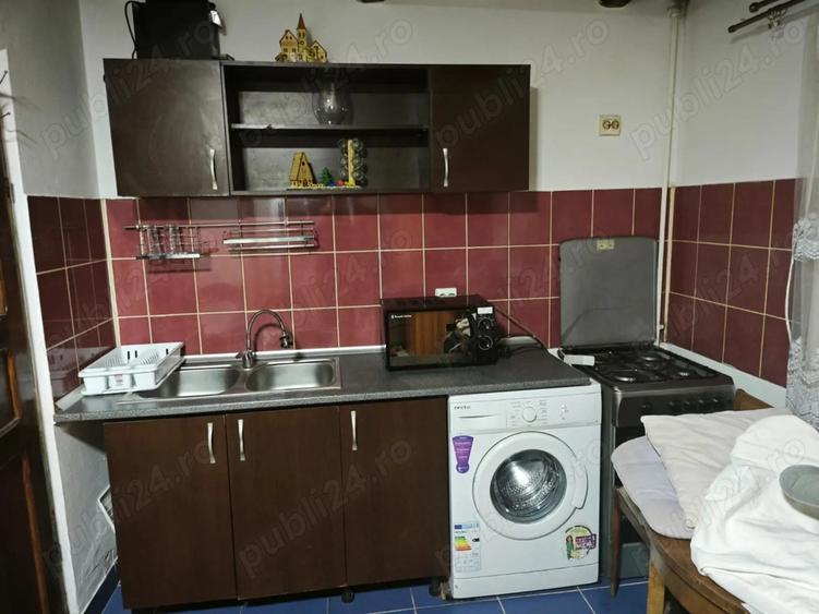 Inchiriez Garsoniera la casa - 1