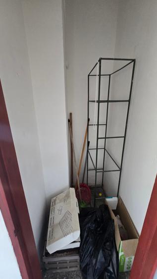 Apartament cu 3 camere semidecomandat în Domenii