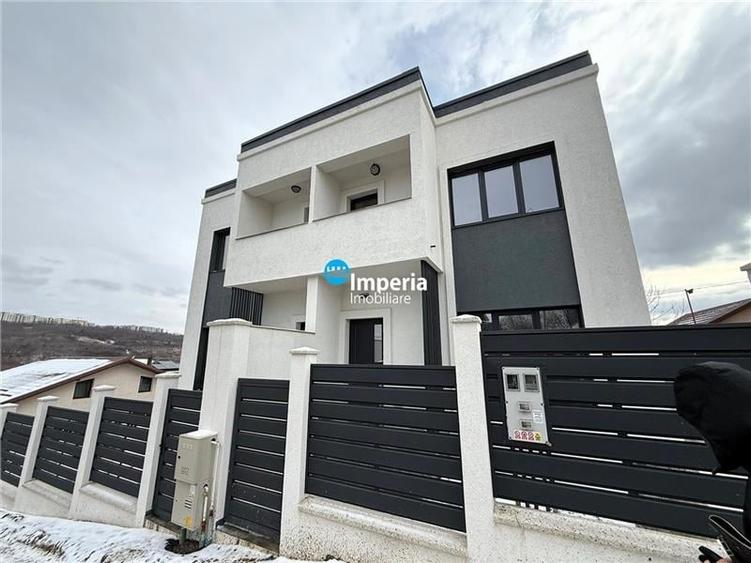 Casa tip duplex de vanzare,125 mp utili, curte 250 mp,Rediu - 1