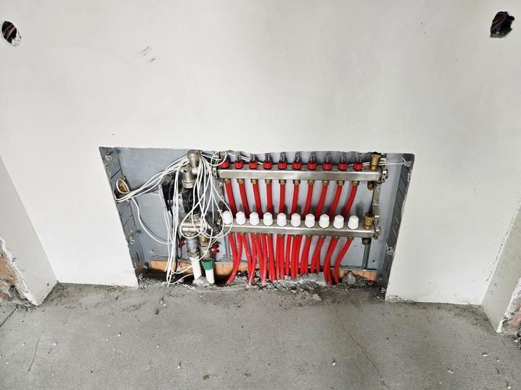 Tunari, casa cocheta pe parter, confort, eficienta si liniste - 9