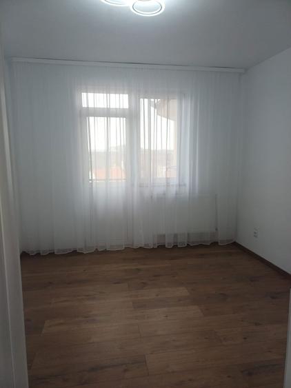 Pers Fizica Vand Apartament 2 Camere Decomandate - 7