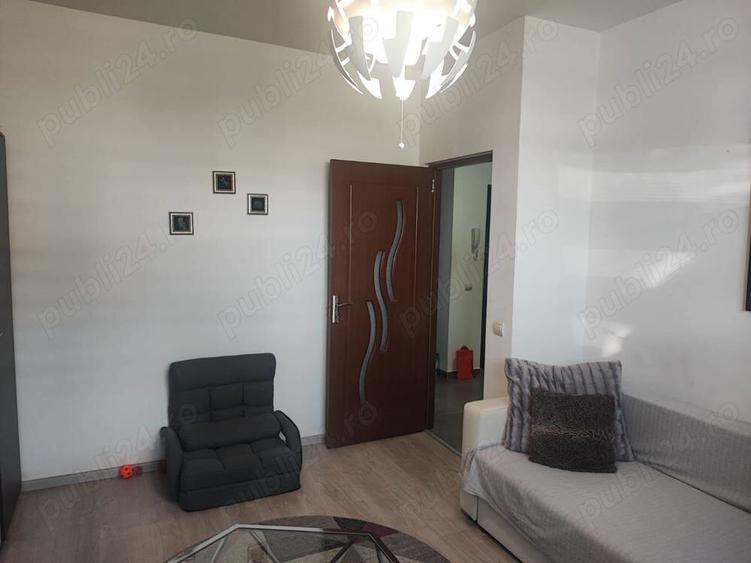 proprietar vand garsoniera mobilata, spatioasa, decomandata, loc de parcare inclus in pret - 10