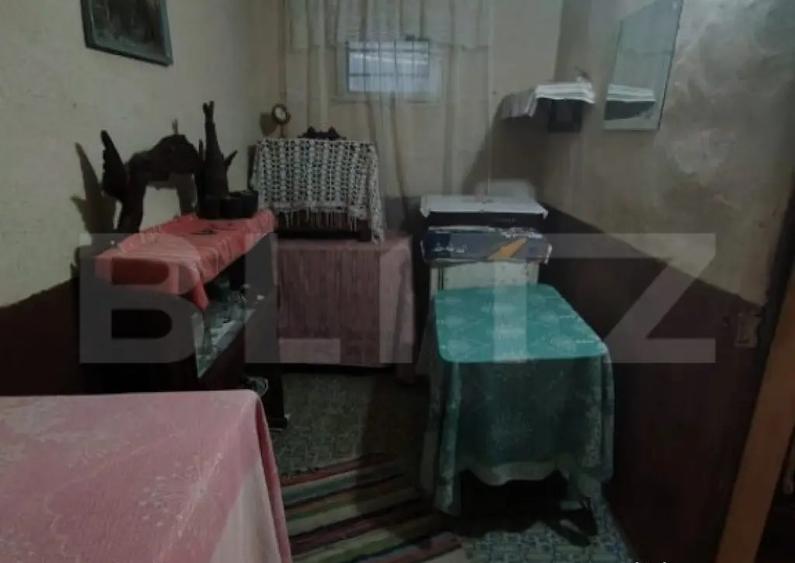 Voinesti Casa batraneasca, de vanzare, 70 mp - 3