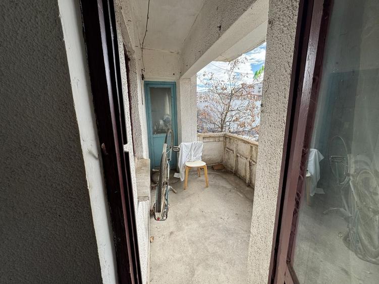 Apartament 3 camere - Drumul Sarii - 8