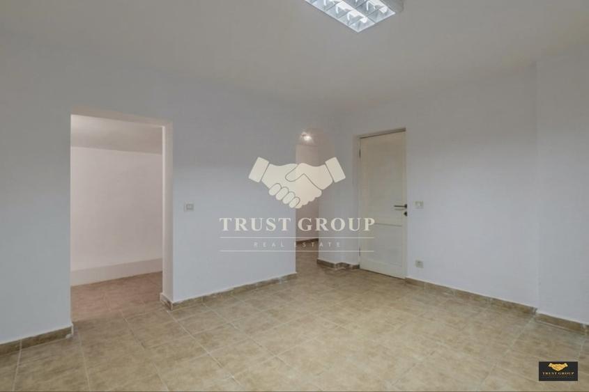 Apartament cu 8 camere decomandat, mobilat în Cotroceni