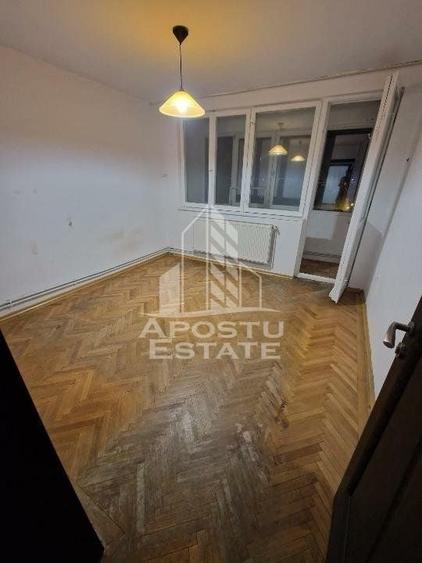 Apartament cu 3 camere,decomandat,mobilat si utilat, Spitalul Judetean - 1