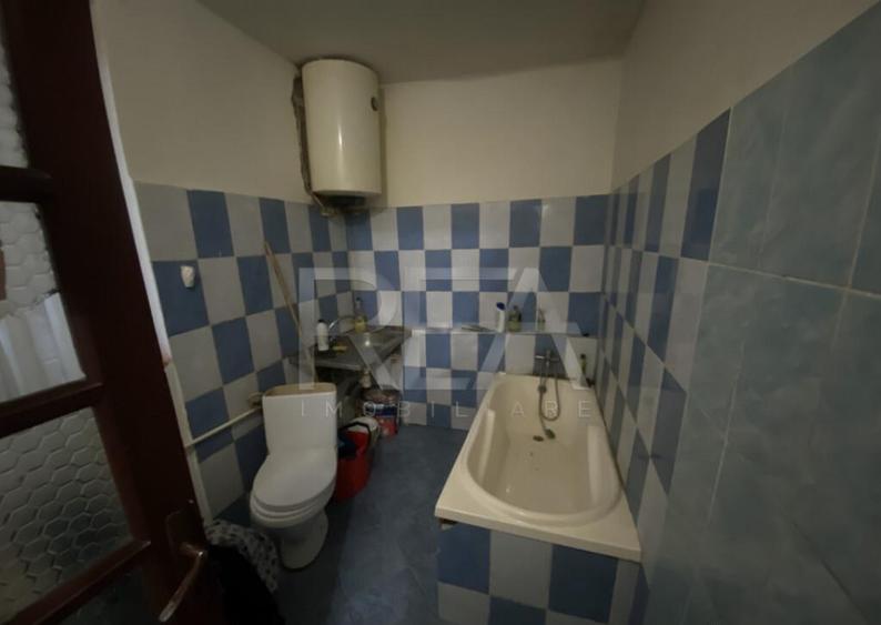 Casa-Decomandata- Sector 5 - 3