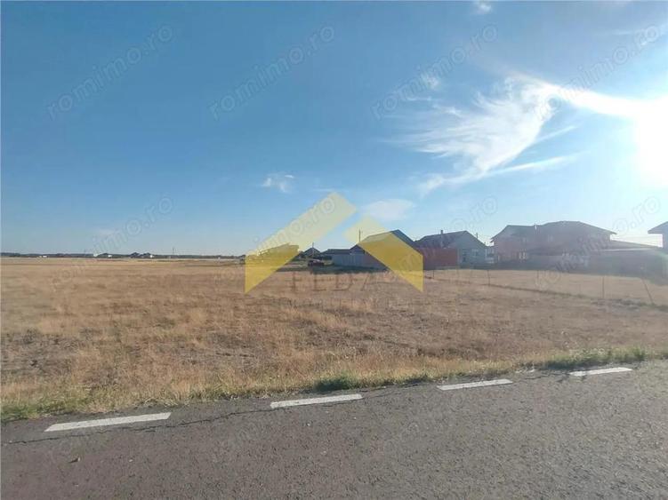 Teren intravilan de vanzare Vladimirescu, cartierul Florilor - 3