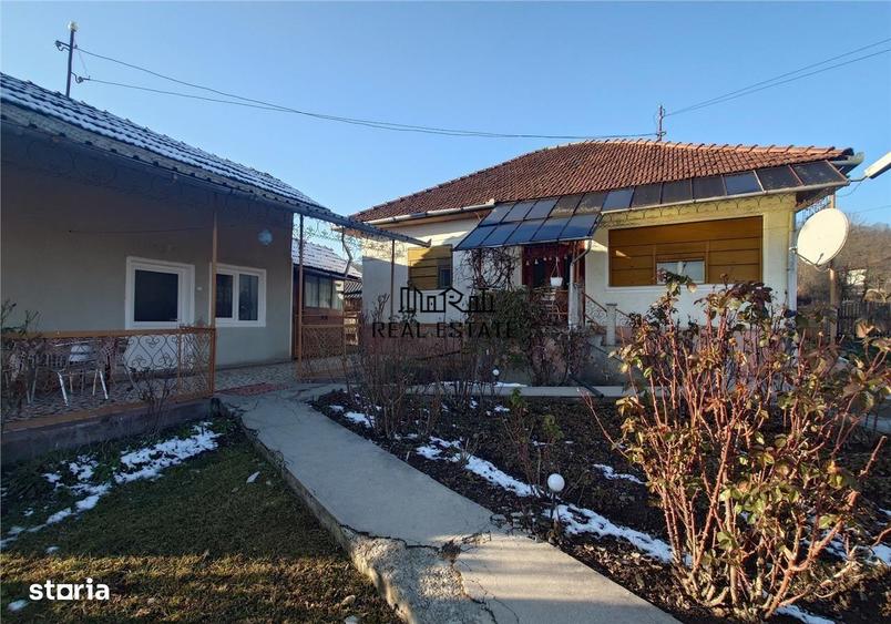 Se vinde Casa si teren cu priveliste, zona rurala - 1