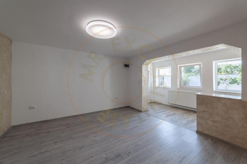 Casa cu acces rapid din Bld. Nicolae Balcescu – Uiasca, str. Micsunele - 3