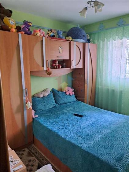 Ap.4 cam conf 1 decomandat, Viziru 3, Etaj superior - 5