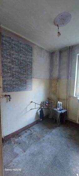 Vand apartament 38mp, Etaj 1, 2 camere decomandat, zona Aleea Micus - 4