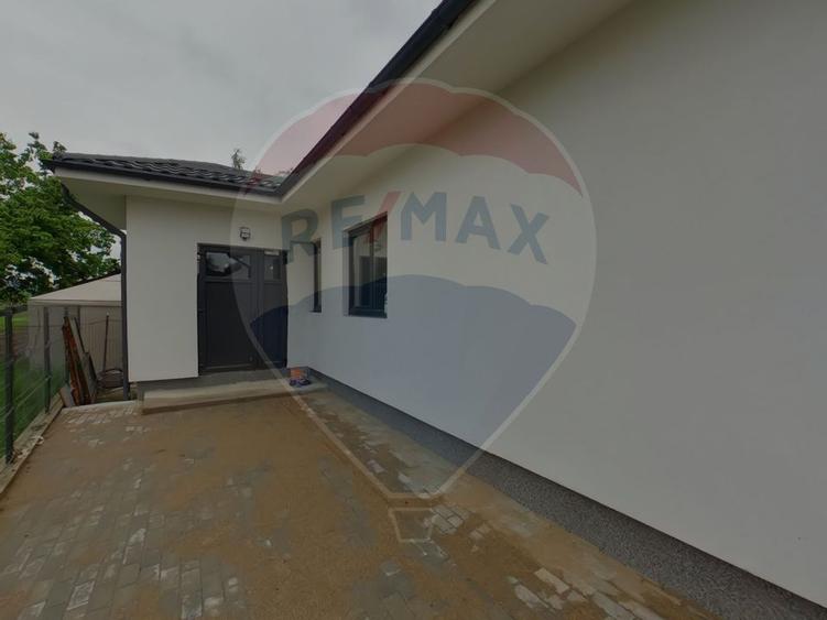 Casa / Vila cu 4 camere de vanzare in zona Nord-Est - 10