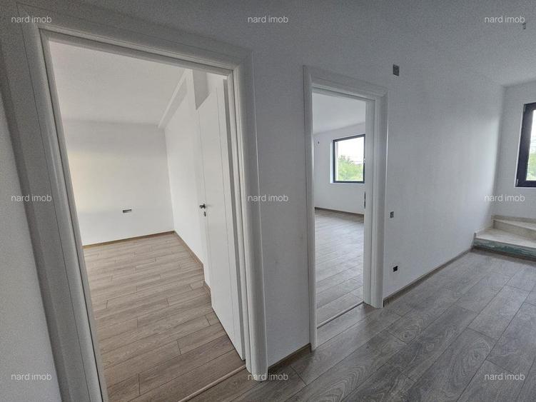 Locuinta cuplata ,tip duplex P+1+M,Sd190mp,Su145mp,4 camere,  "vanzare "la alb"! - 8