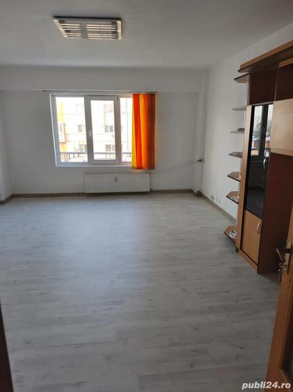 Apartament 3 camere, Calea Calara?i, stradal, direct proprietar - 1
