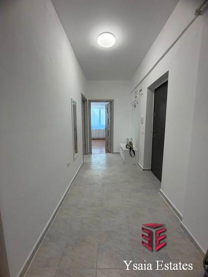 Apartament cu 2 camere decomandat în Universitate