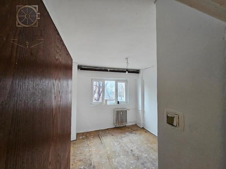 Apartament 4  camere -P-ta Romana - ASE - 3