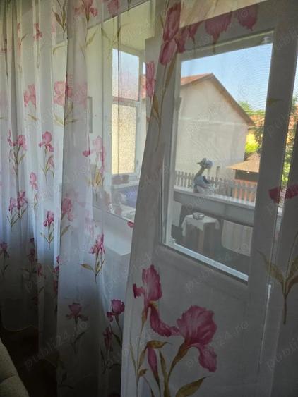 Apartament de vanzare - 4