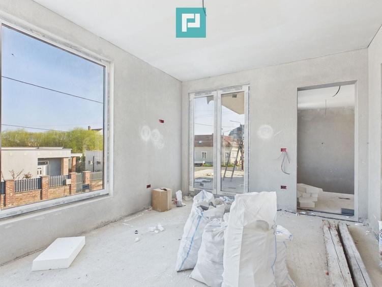 Casă deosebită în Parneava – Strada Griviței - 7