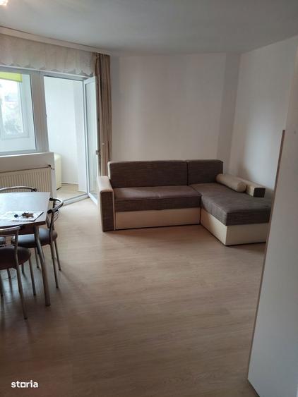 Urgent vand Studio 53 Mp langa mall Coresi eta1 Mobilat utilat Liber! - 5