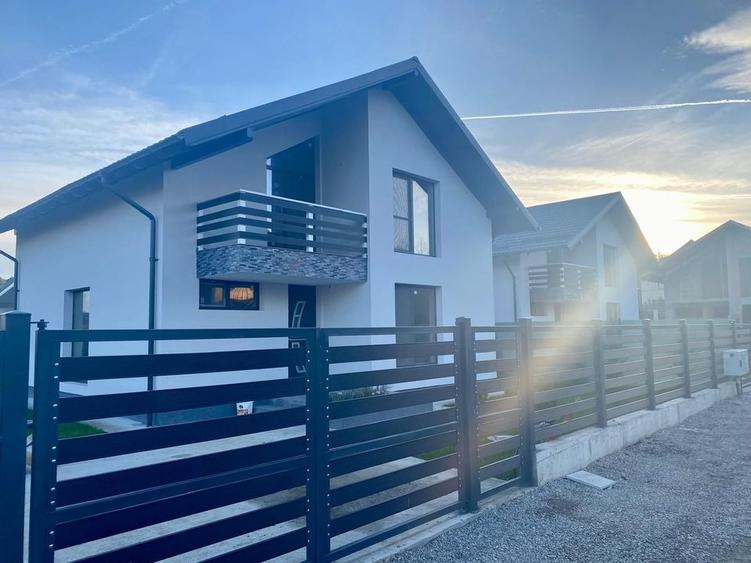 2 Vile/Case noi, de v&acirc;nzare la munte in loc. Breaza - Prahova - 23